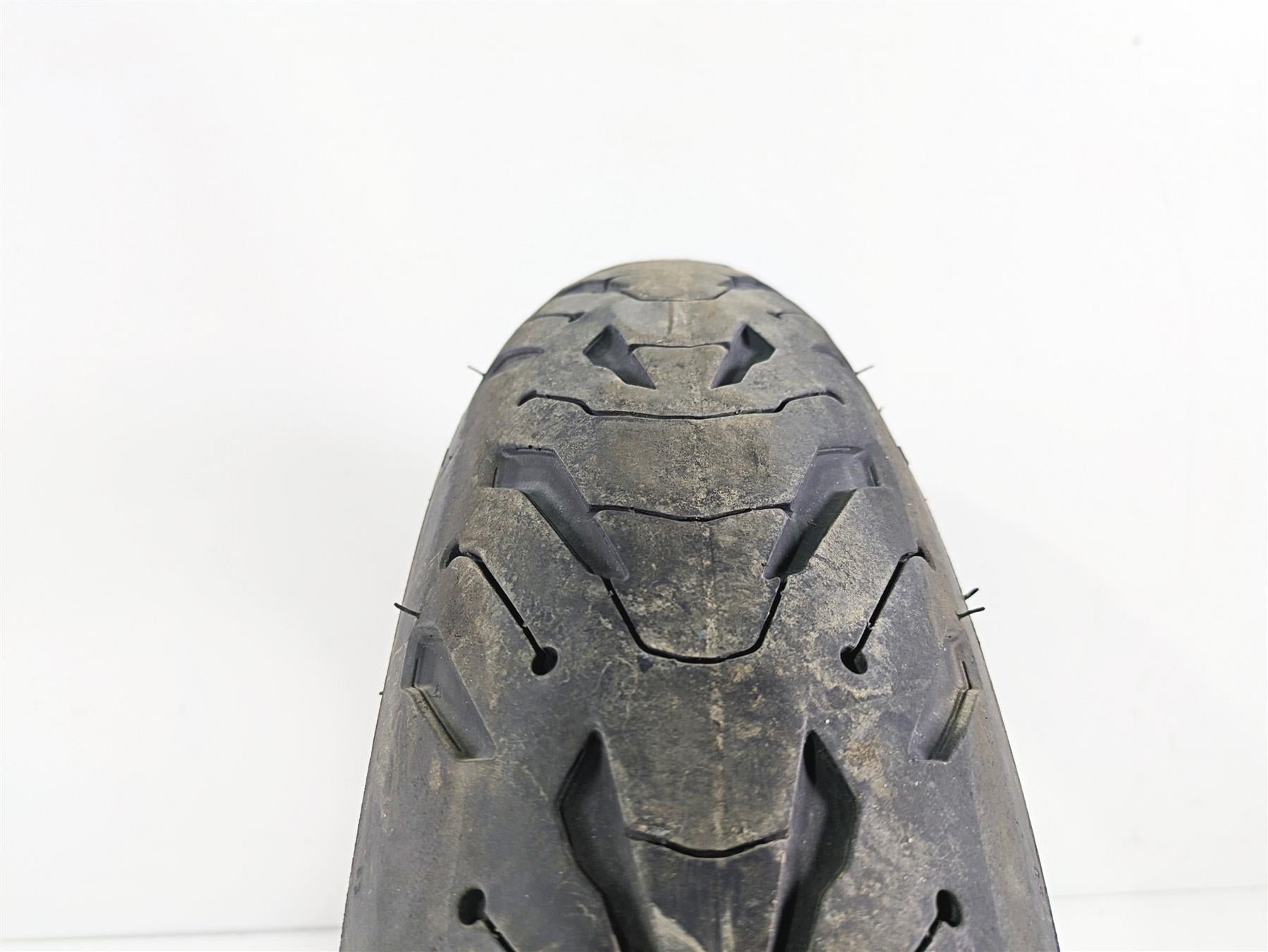 Used Front Motorcycle Tire Michelin Road 6 GT Tire 120/70R17 44614 {{ shop.shopifyCountryName }} - Mototech271