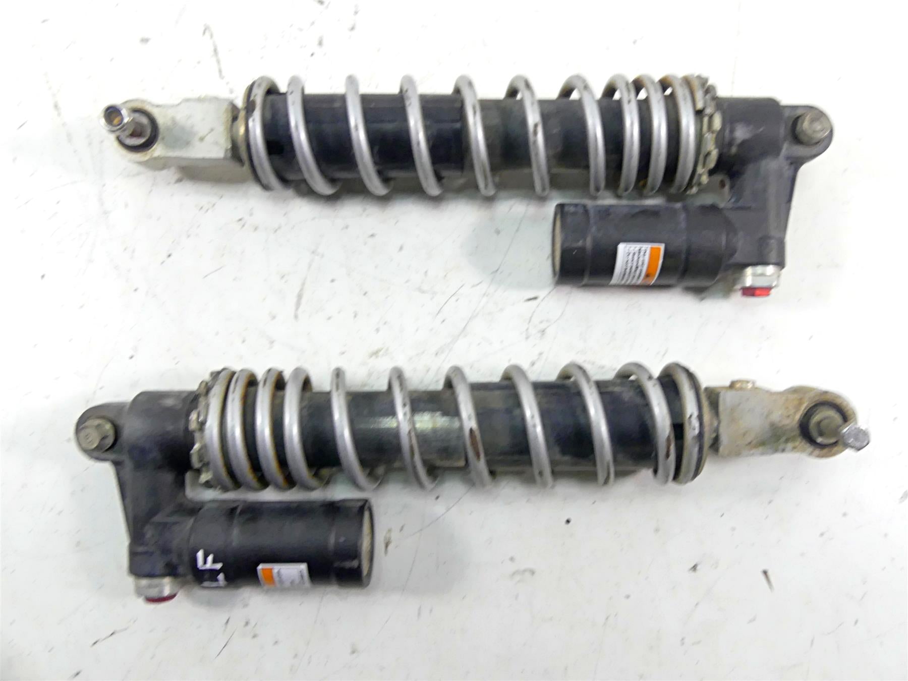 2017 Yamaha YFM Raptor 700R SE Front Suspension Shock Damper Set B46-F3390-00-00 {{ shop.shopifyCountryName }} - Mototech271
