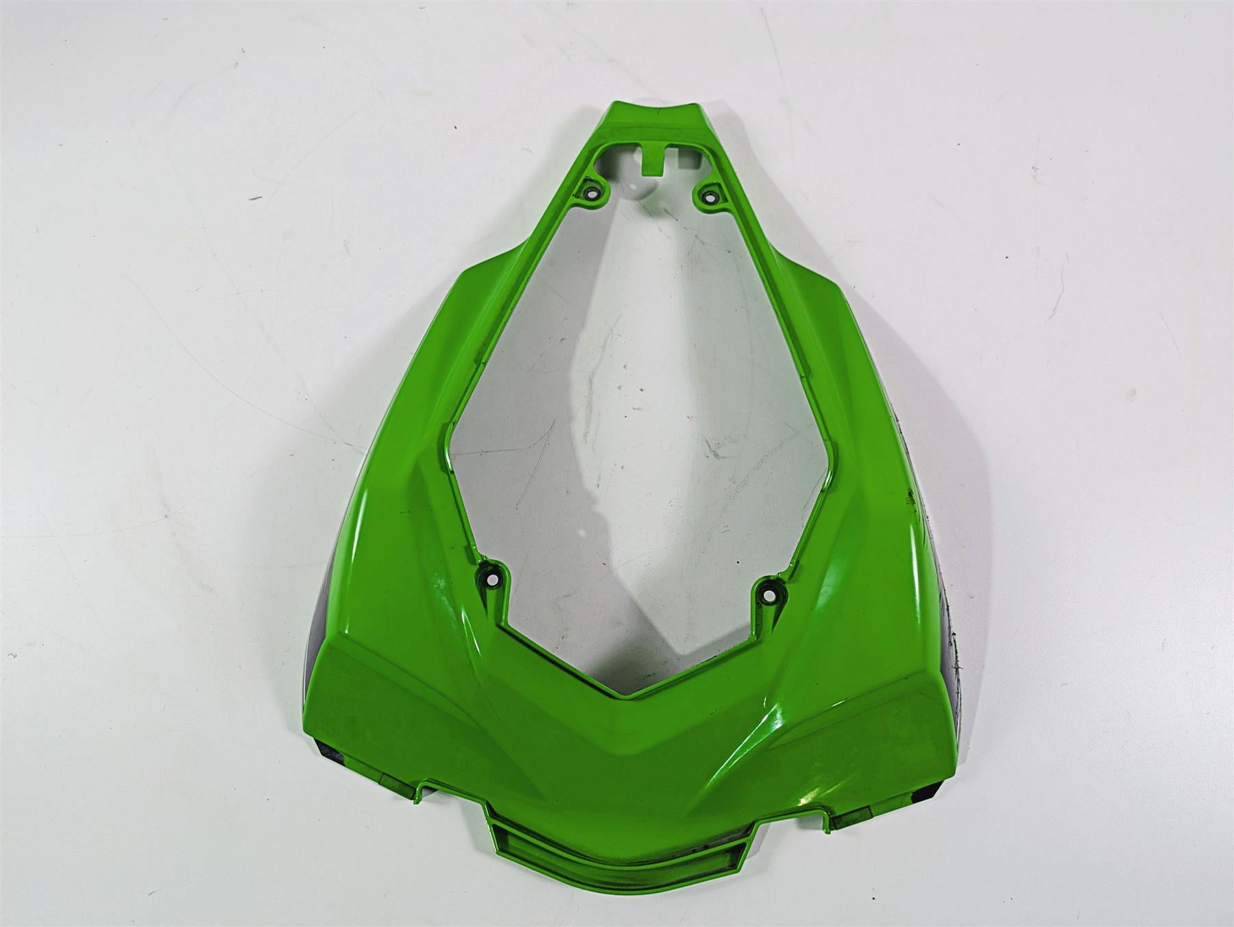 2016 Kawasaki ZX10R Ninja Rear Center Tail Cover Fairing - Read 36041-0024-51B {{ shop.shopifyCountryName }} - Mototech271