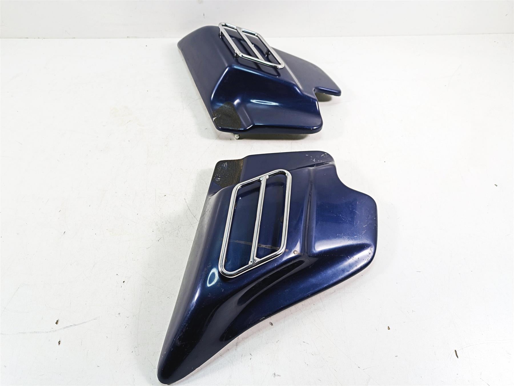 1999 Harley Touring FLHTC Electra Glide Left Right Side Covers 66619-97 66670-97 {{ shop.shopifyCountryName }} - Mototech271