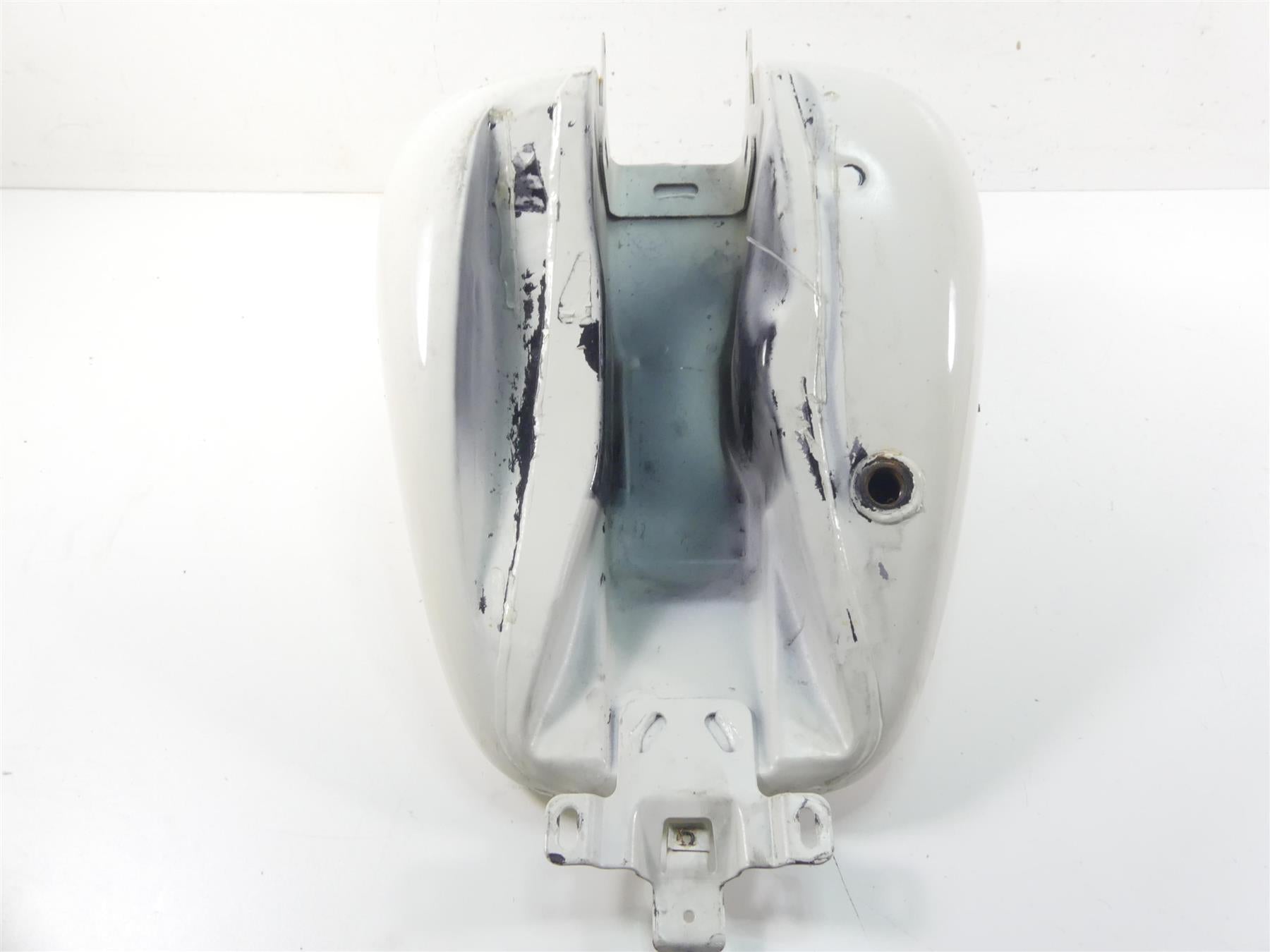 2013 Harley Touring FLHTP Electra Glide Fuel Gas Petrol Tank - No Dent 61356-08 {{ shop.shopifyCountryName }} - Mototech271