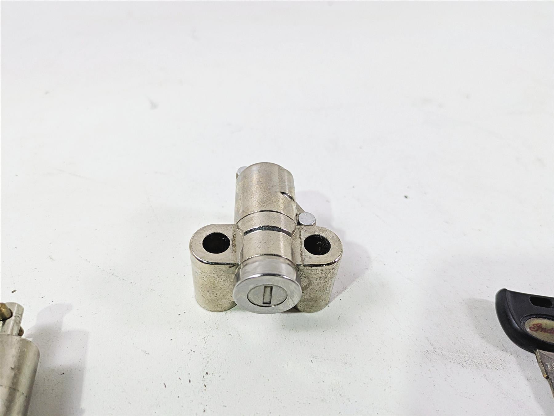 2017 Indian Chieftain Limited Fork & Saddle Bag Lock Key Set 2635146 {{ shop.shopifyCountryName }} - Mototech271