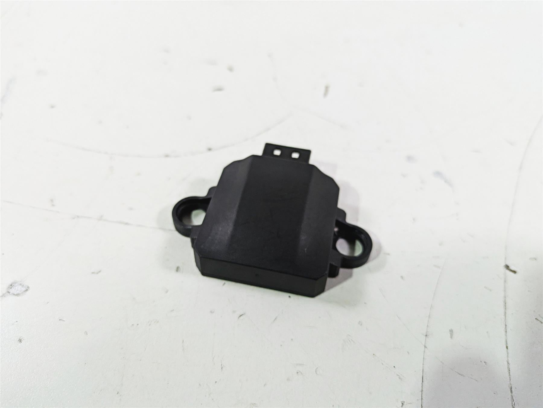 2022 MV Agusta F3 800 Rosso E-Shock Sensor Control Module 8000C8747 {{ shop.shopifyCountryName }} - Mototech271