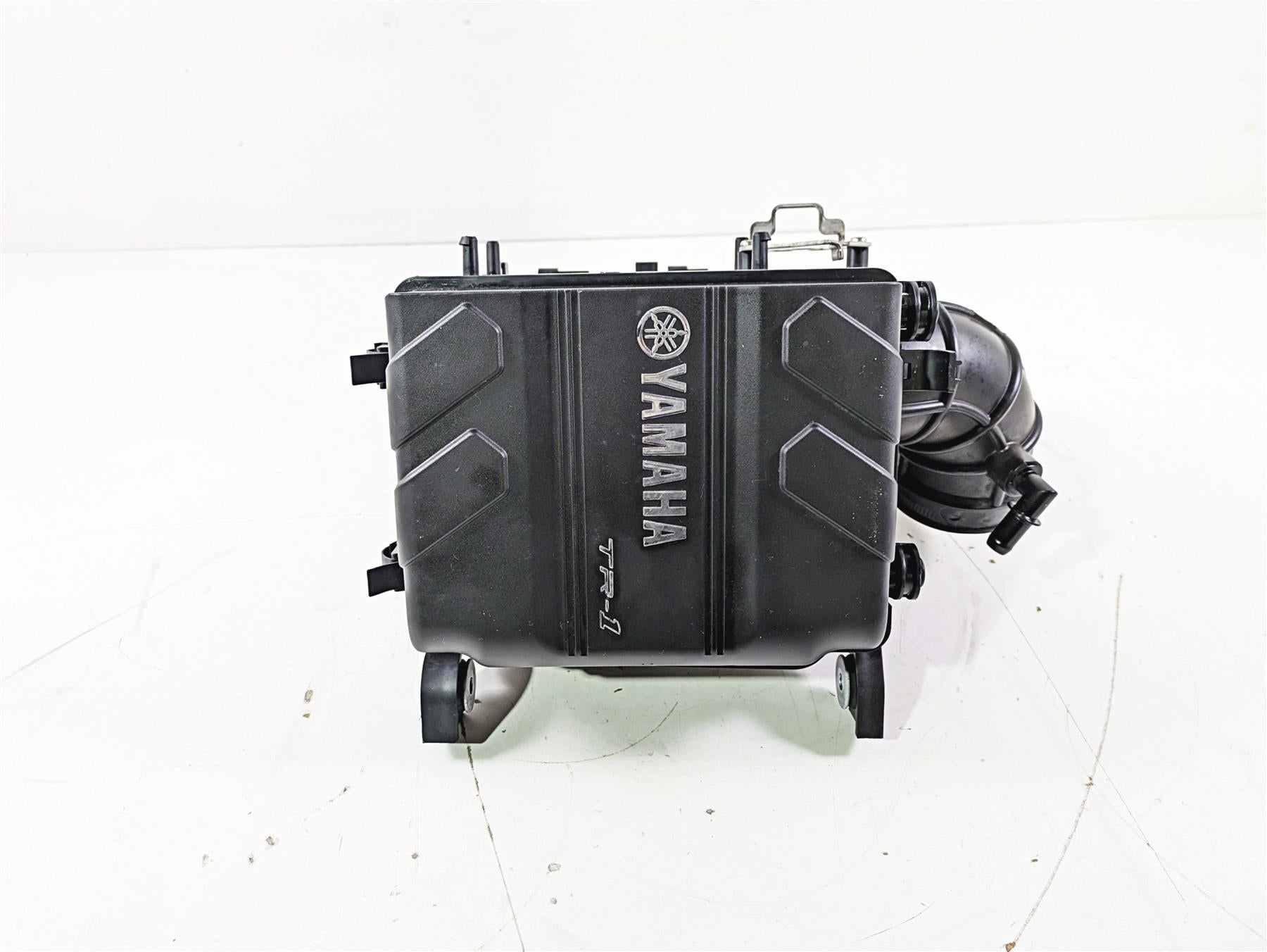 2020 Yamaha Waverunner VX1050 Deluxe Air Filter Box Cleaner Set 6EY-14410-01-00 {{ shop.shopifyCountryName }} - Mototech271