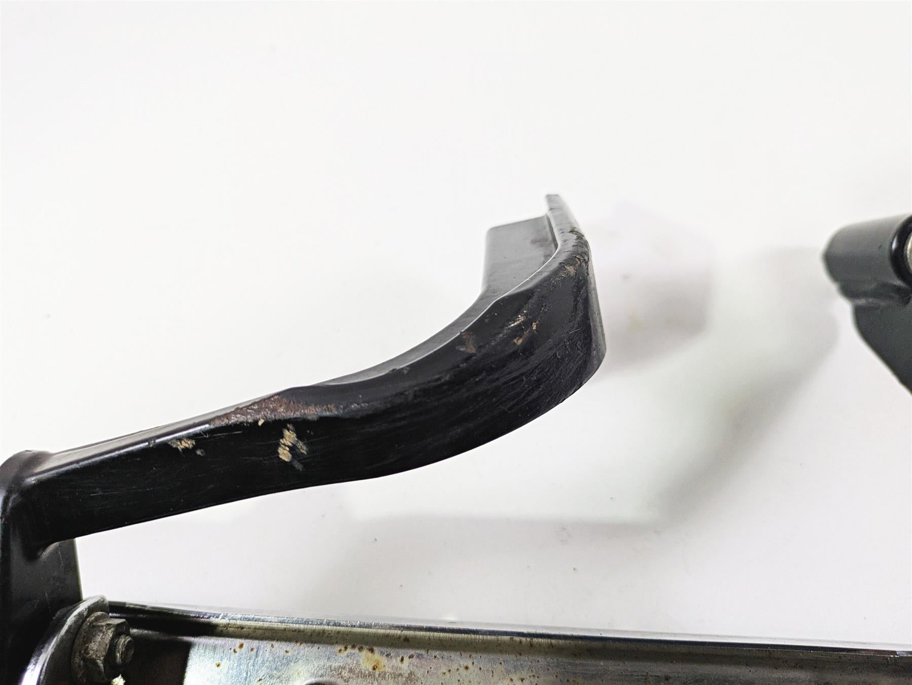 2016 Harley Touring FLHR Road King Front Left Floorboard Mounts 50621-06A {{ shop.shopifyCountryName }} - Mototech271