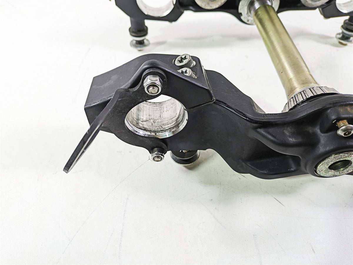 2018 Indian Chieftain Dark Horse Lower Upper Triple Tree Set 46mm 1824691 {{ shop.shopifyCountryName }} - Mototech271