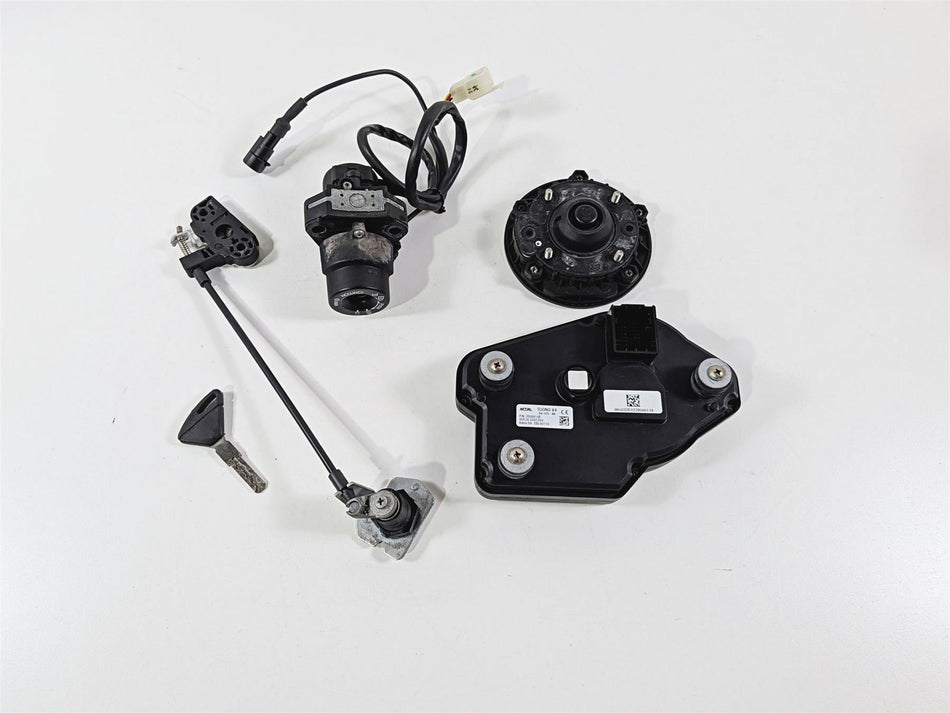 2016 Aprilia RSV 1100 Tuono V4 Factory Gauge Ignition Switch Set 2D000145 {{ shop.shopifyCountryName }} - Mototech271
