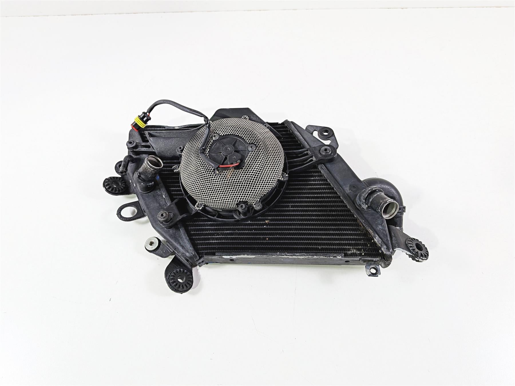 2015 Ducati Diavel Dark Left Coolant Radiator Fan Set 54840891B-Mototech271