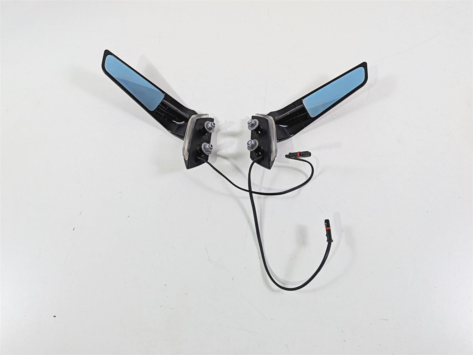 2022 BMW S1000RR K67 Left Right Adjustable Wing Stealth Mirror Turn Signal Set-Mototech271