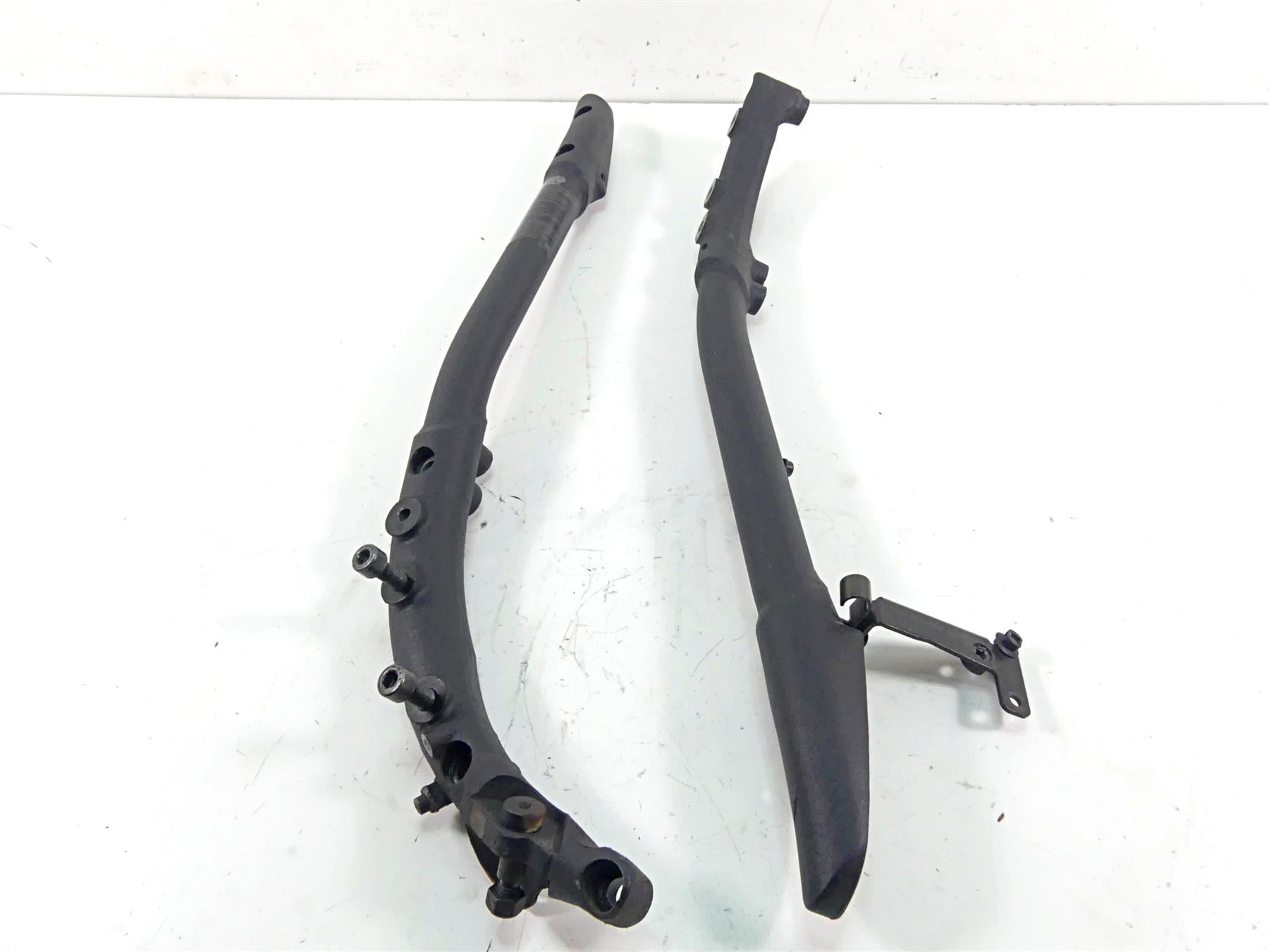 2019 Indian Chieftain Classic Front Frame Down Tube Rail Set 1018969 1018970 {{ shop.shopifyCountryName }} - Mototech271