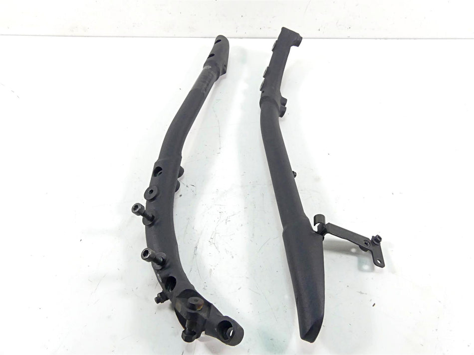 2019 Indian Chieftain Classic Front Frame Down Tube Rail Set 1018969 1018970 {{ shop.shopifyCountryName }} - Mototech271