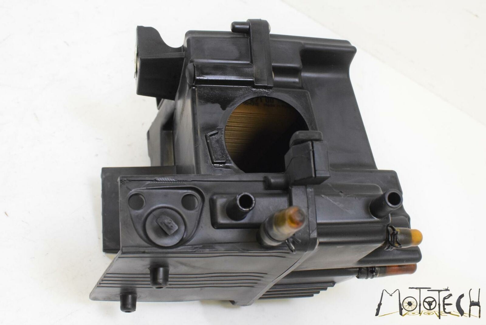 2017 Moto Guzzi 750 V7 III Special Air Cleaner Breather Filter Box 2B002959 {{ shop.shopifyCountryName }} - Mototech271