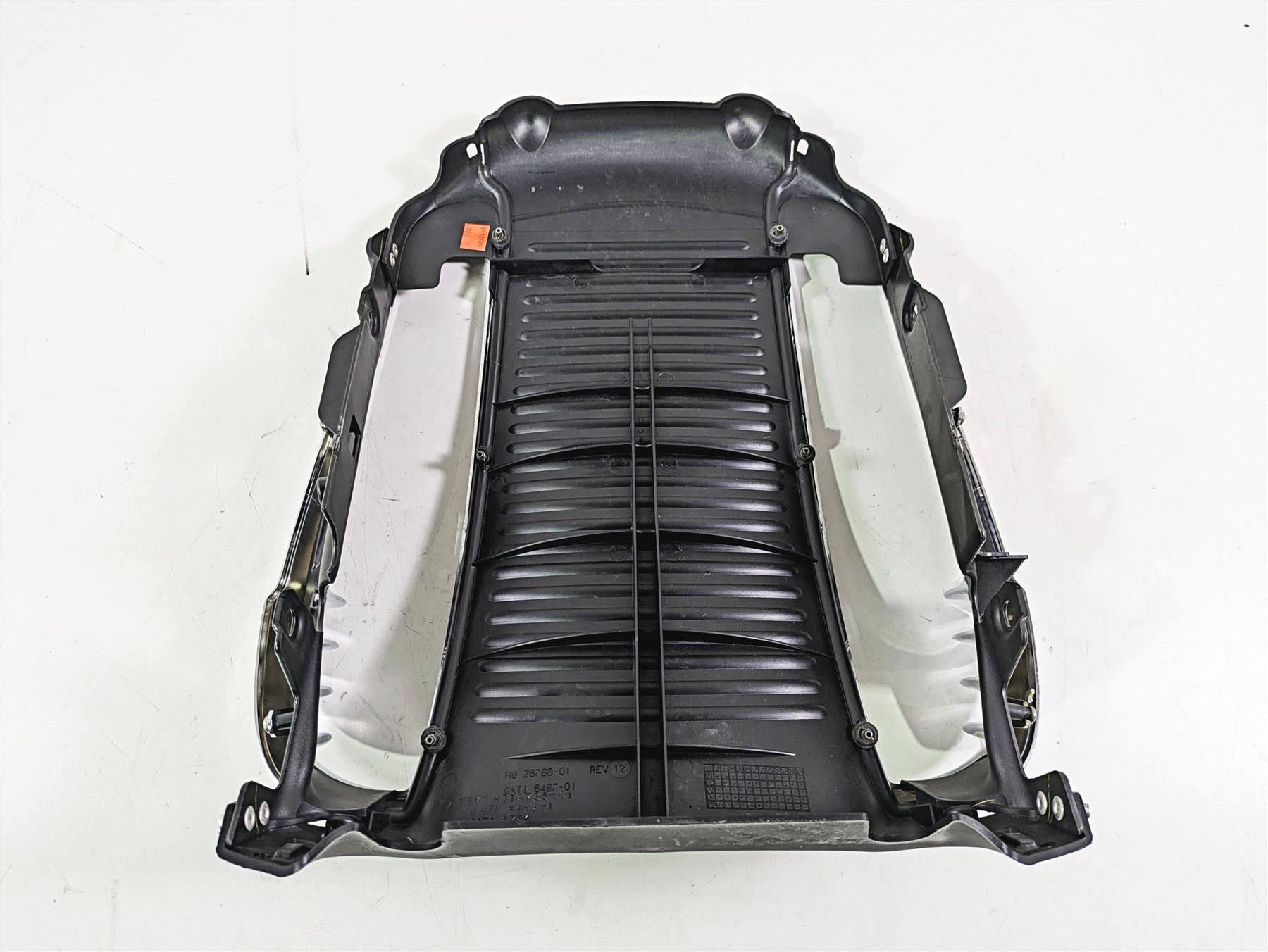 2006 Harley VRSCR Street V-Rod Radiator Center Cover Fairing 26788-01 {{ shop.shopifyCountryName }} - Mototech271