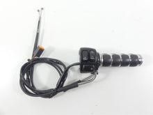 Load image into Gallery viewer, 2006 Harley VRSCD Night Rod Right Hand Control Switch + Throttle Grips 71684-06A | Mototech271
