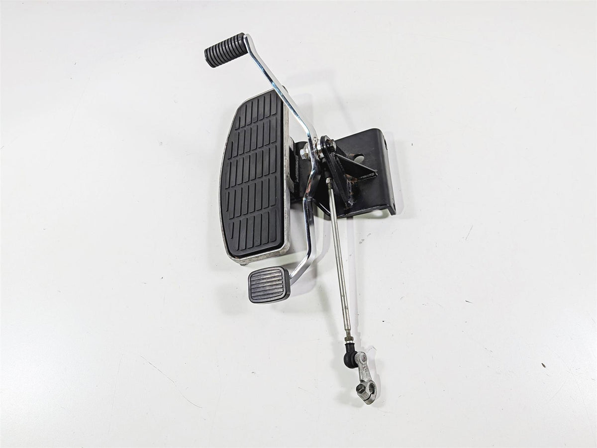 2006 Suzuki C90 VL1500T Boulevard Left Floor Board & Shifter Set 43520-10F00 {{ shop.shopifyCountryName }} - Mototech271