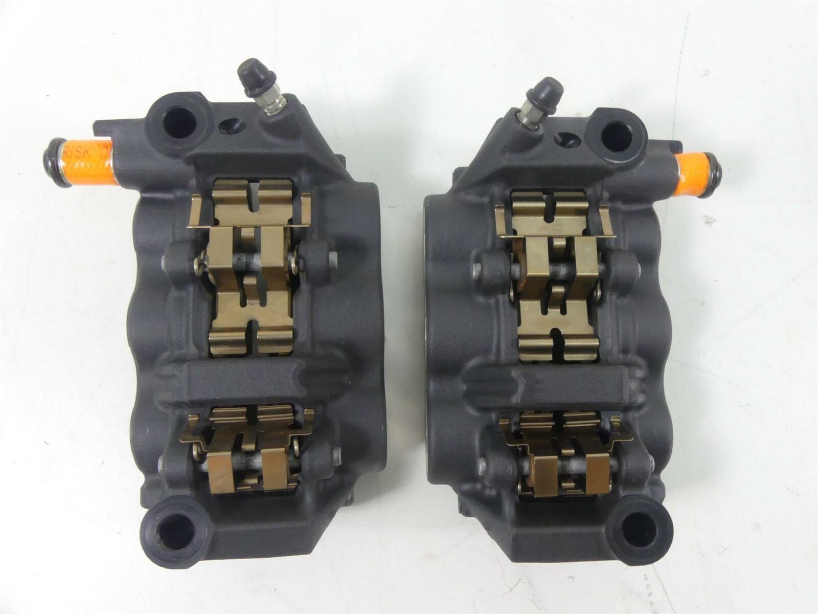 2020 Yamaha VMX17 1700 Front Brake Caliper Set 4C8-2580T-10-00 2S3-2580U-00-00 {{ shop.shopifyCountryName }} - Mototech271