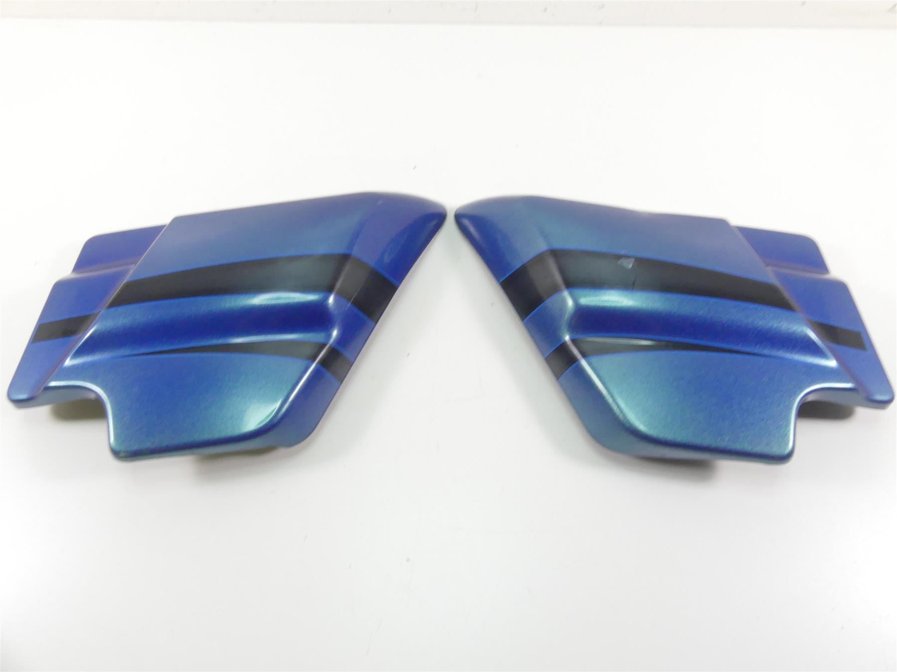2014 Harley Touring FLHTK Electra Glide Side Cover Set Daytona Blue 66250-09 {{ shop.shopifyCountryName }} - Mototech271