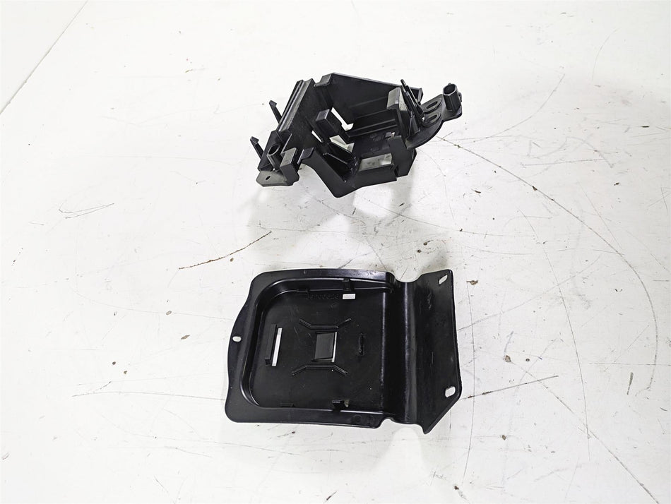 2016 Harley FLSTC Softail Heritage Electric Holder Plastic Set 70354-11 {{ shop.shopifyCountryName }} - Mototech271