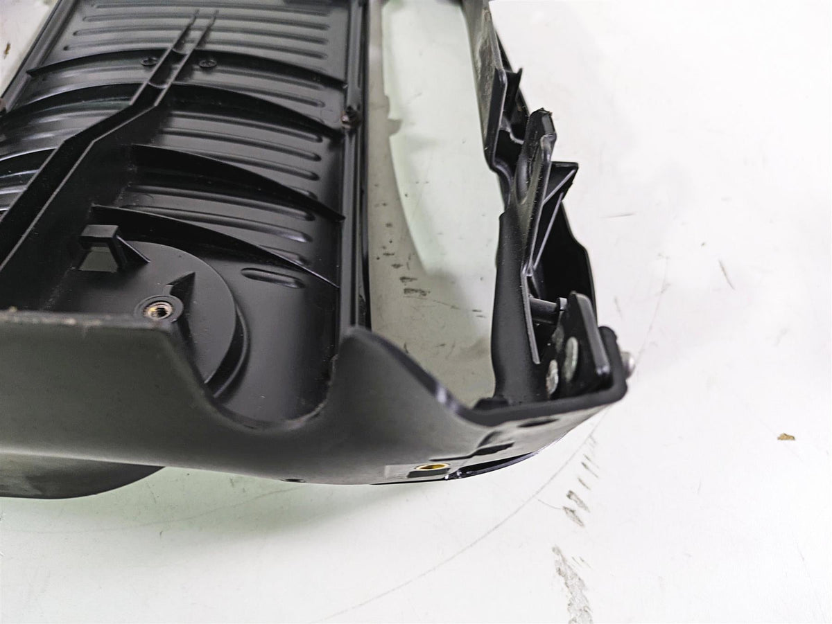 2013 Harley VRSCDX Night Rod Sp Radiator Center Cover Fairing 26813-08A 26788-08 {{ shop.shopifyCountryName }} - Mototech271