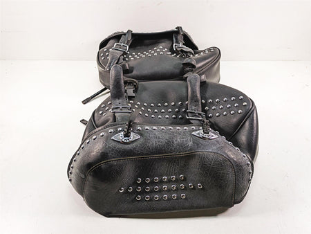 2013 Harley Softail FLSTC Heritage Classic Saddlebag & Mount Set 90477-09 {{ shop.shopifyCountryName }} - Mototech271
