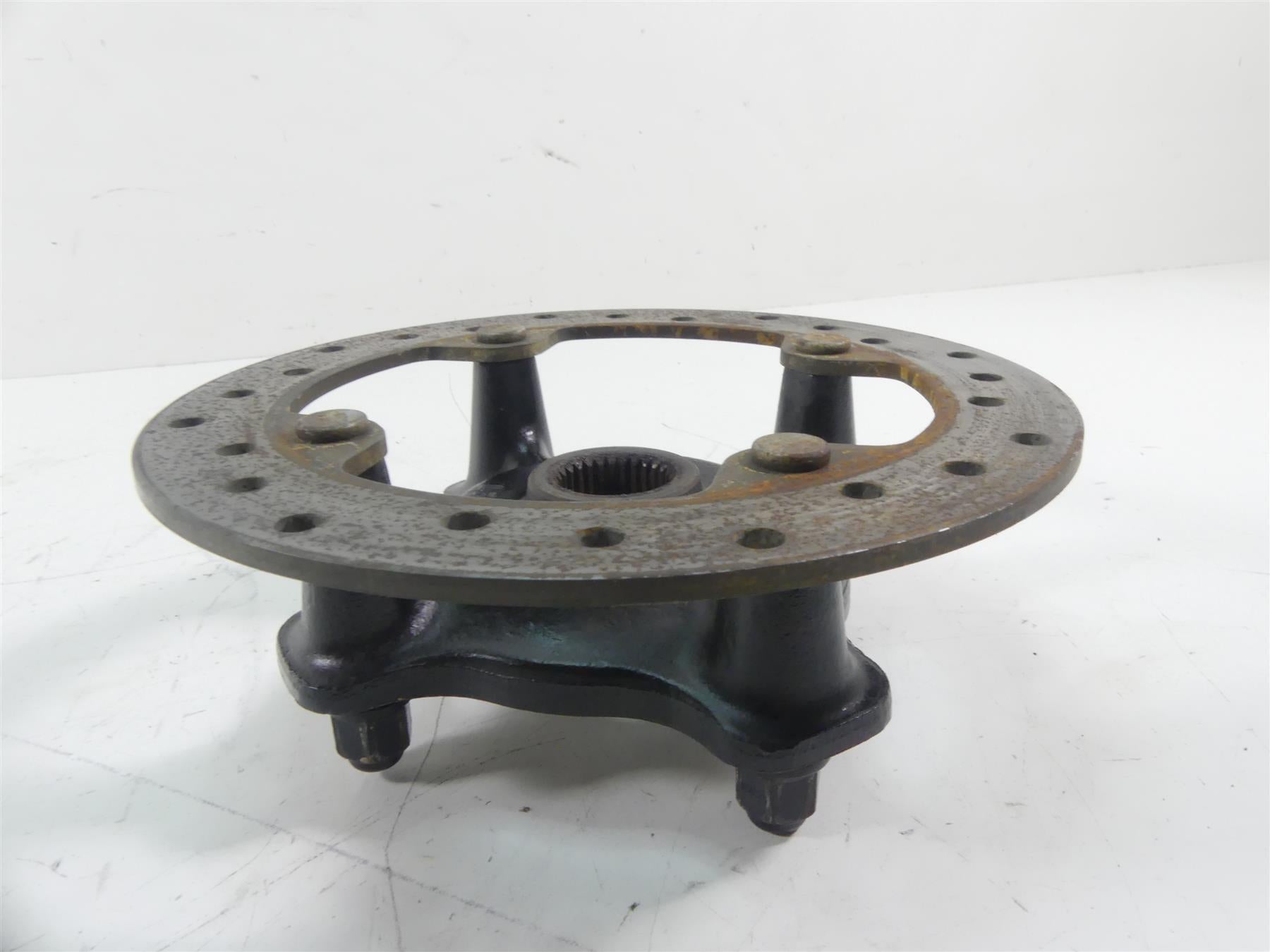 2020 Can-Am Commander 1000R XT Rear Right Wheel Mount Hub 705502486 {{ shop.shopifyCountryName }} - Mototech271