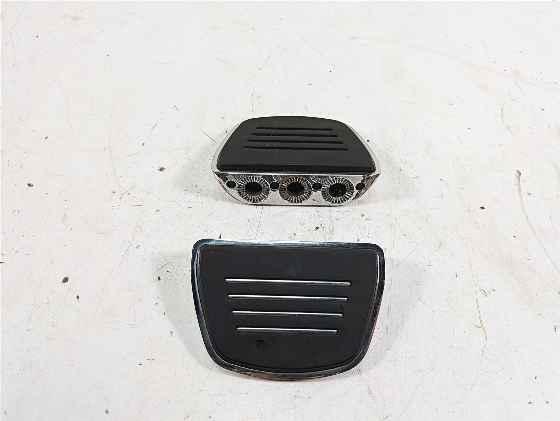 2009 Harley Touring FLHTCU Electra Glide Kuryakyn Mini Rear Floorboards Set 4392 {{ shop.shopifyCountryName }} - Mototech271