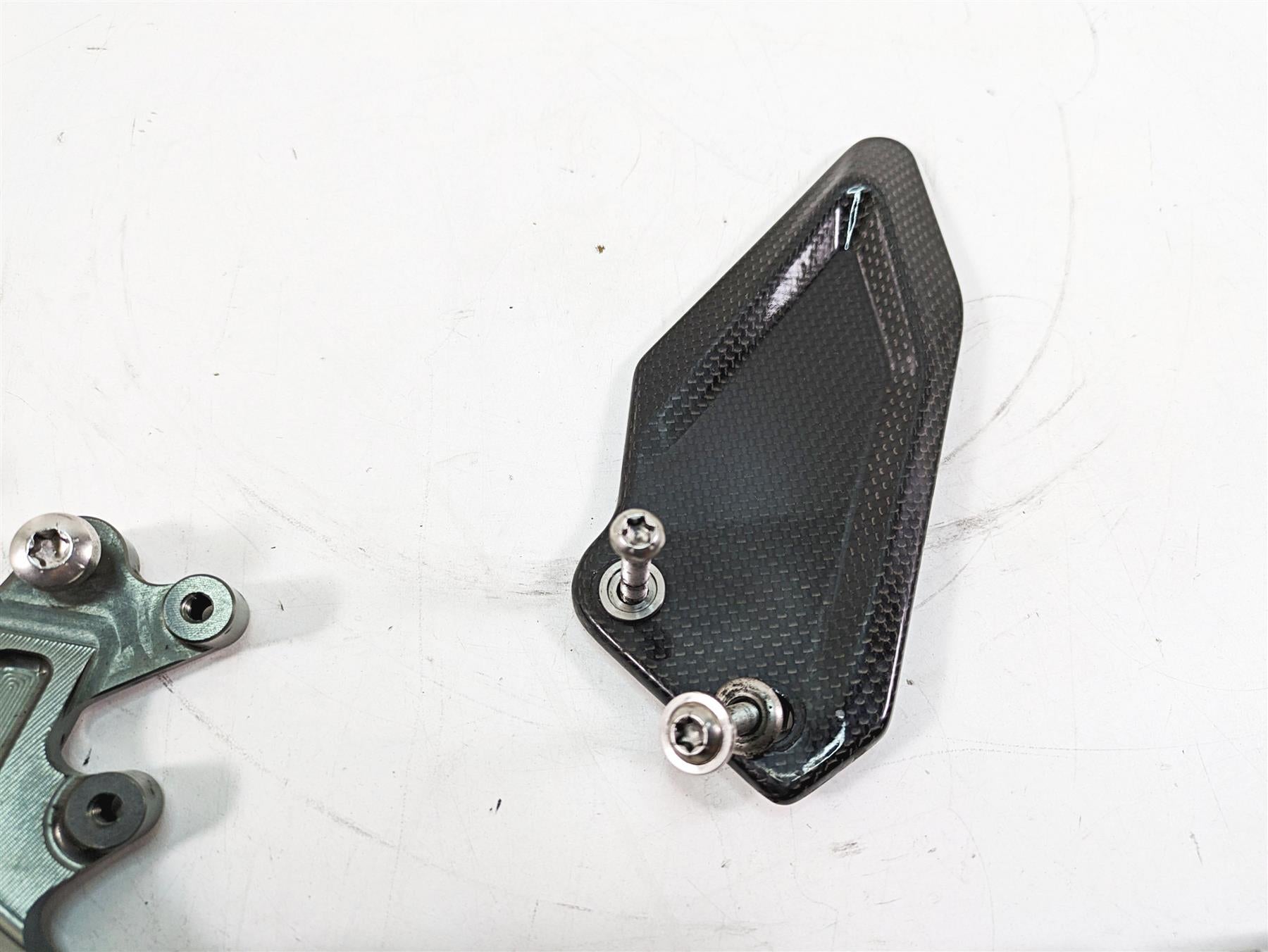 2015 BMW S1000RR K46 Hp4 Left Right Foot Peg Lever Set 77258550774 77258550773 {{ shop.shopifyCountryName }} - Mototech271