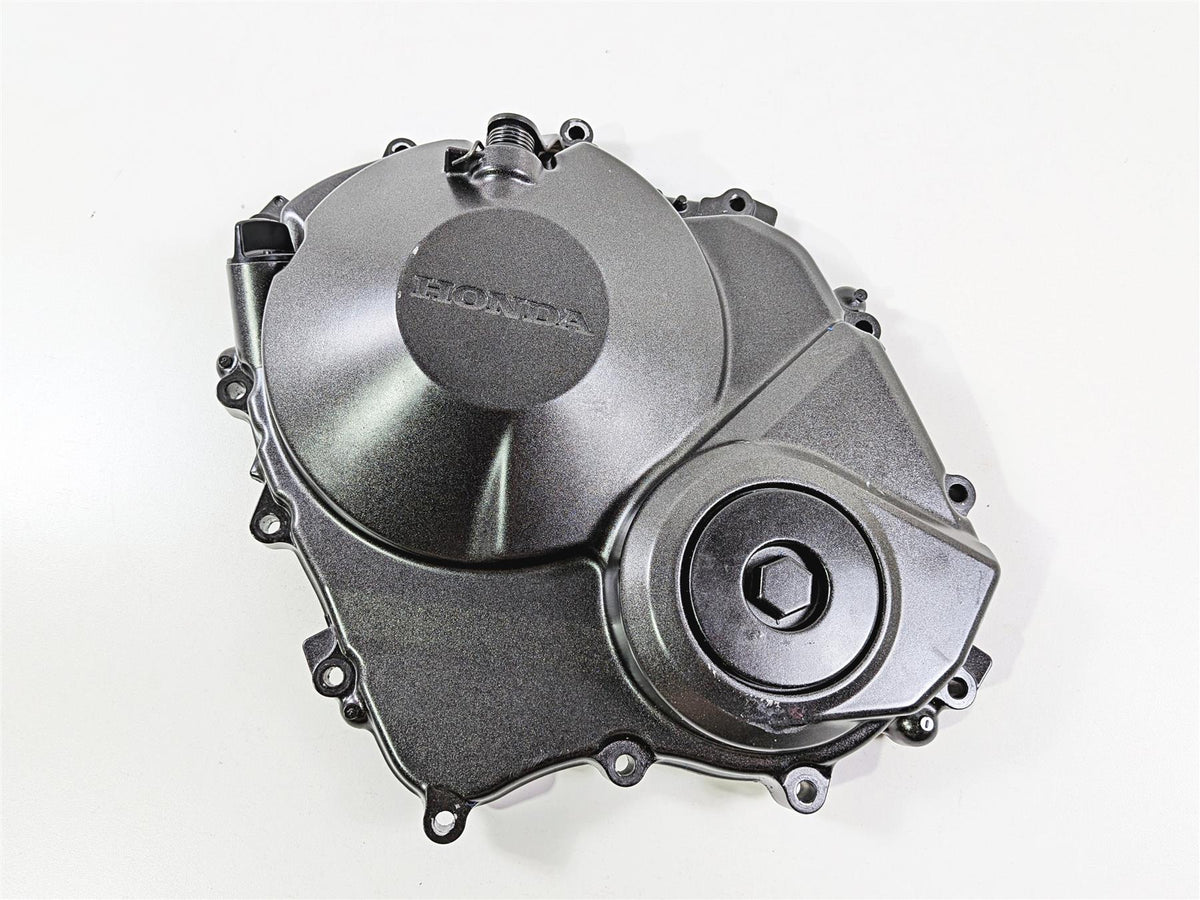 2017 Honda CBR600RR PC40 Right Engine Side Clutch Cover 11330-MFJ-A41 {{ shop.shopifyCountryName }} - Mototech271