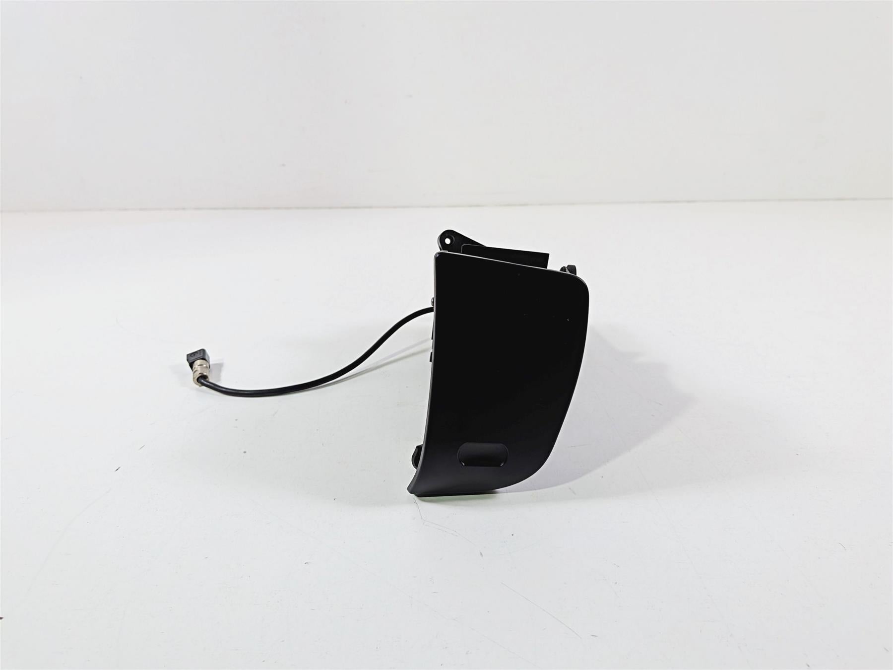 2016 Harley Touring FLHX Street Glide Front Fairing Media Compartment 76000107 {{ shop.shopifyCountryName }} - Mototech271