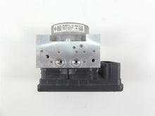 Load image into Gallery viewer, 2014 BMW K1600 GTL K48   Abs Brake Pump Pressure Module Unit 8536819 | Mototech271
