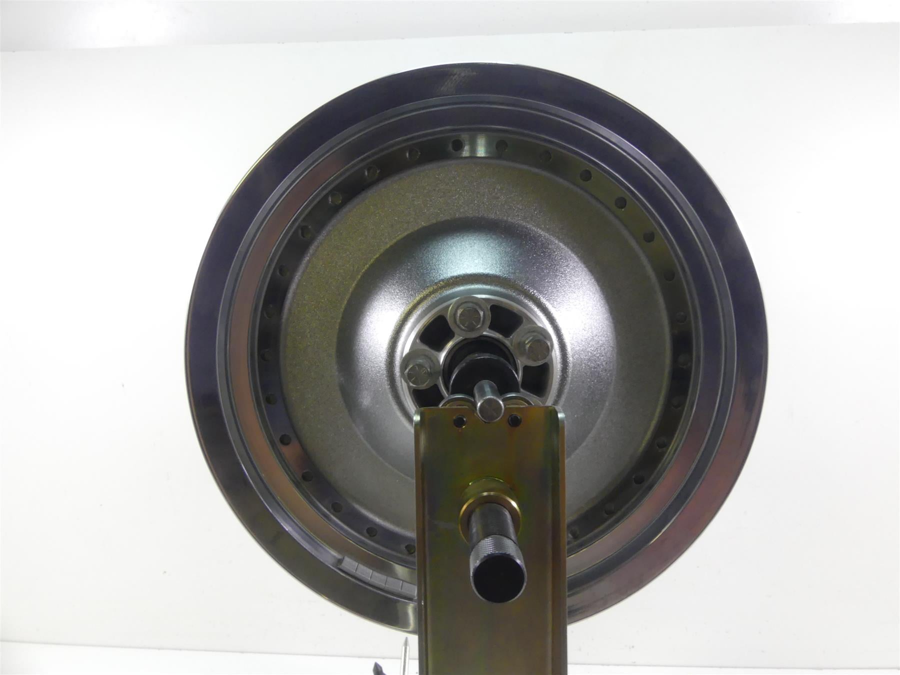 2000 Harley Dyna FXR4 CVO Super Glide Nice Solid Rear Wheel Rim 16x3 41026-08 {{ shop.shopifyCountryName }} - Mototech271