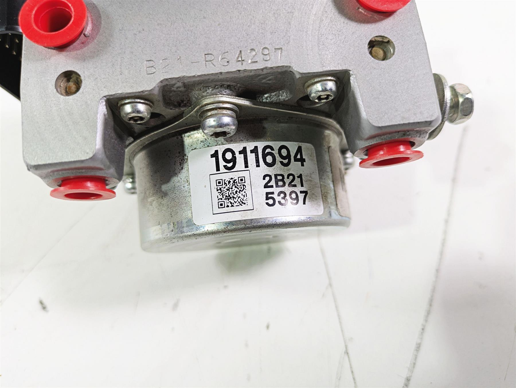 2012 Victory Cross Country Nissin Abs Brake Pump Unit Module 1911694 {{ shop.shopifyCountryName }} - Mototech271