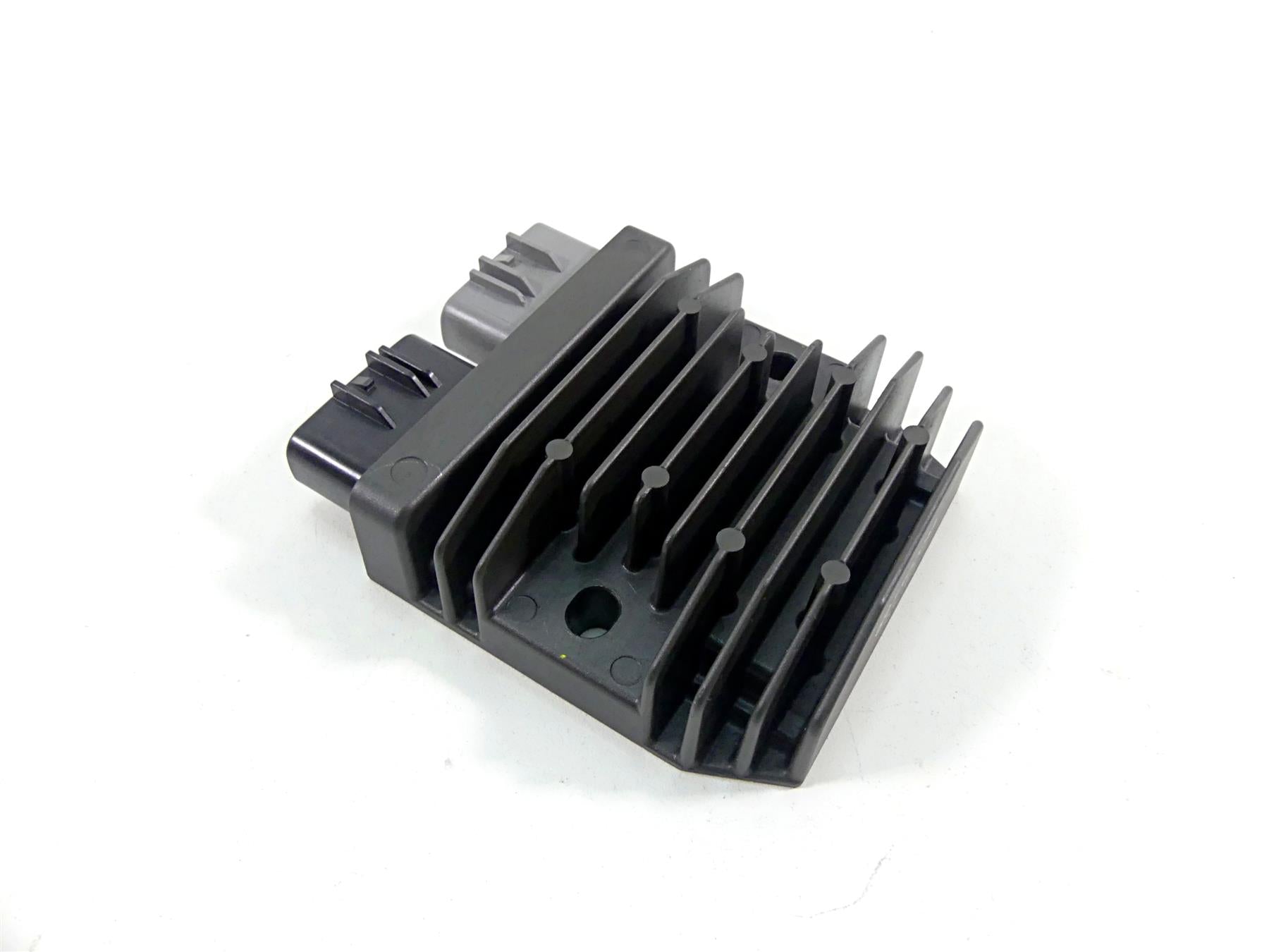 2012 Yamaha VMX17 VMAX 1700 Rectifier Voltage Regulator 1D7-81960-00-00 FH020AA {{ shop.shopifyCountryName }} - Mototech271