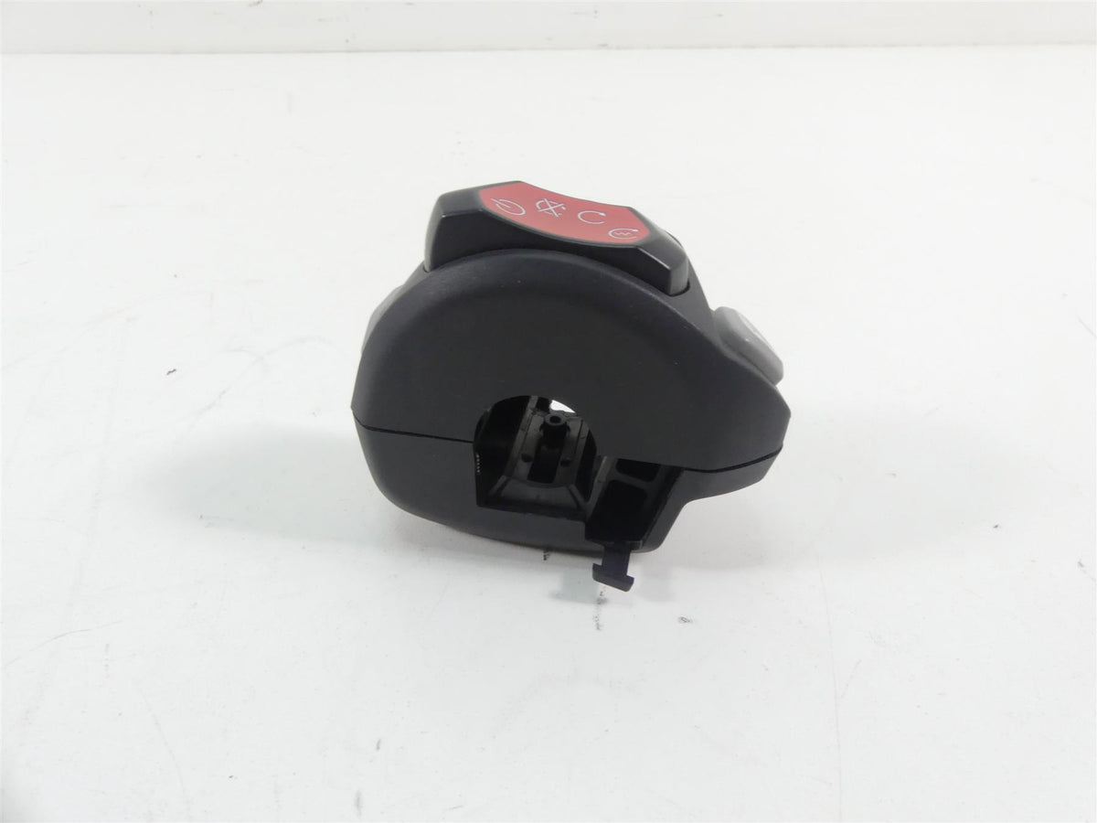2020 Triumph Speed Triple RS 1050 Right Start Kill Lock Control Switch T2049706 {{ shop.shopifyCountryName }} - Mototech271
