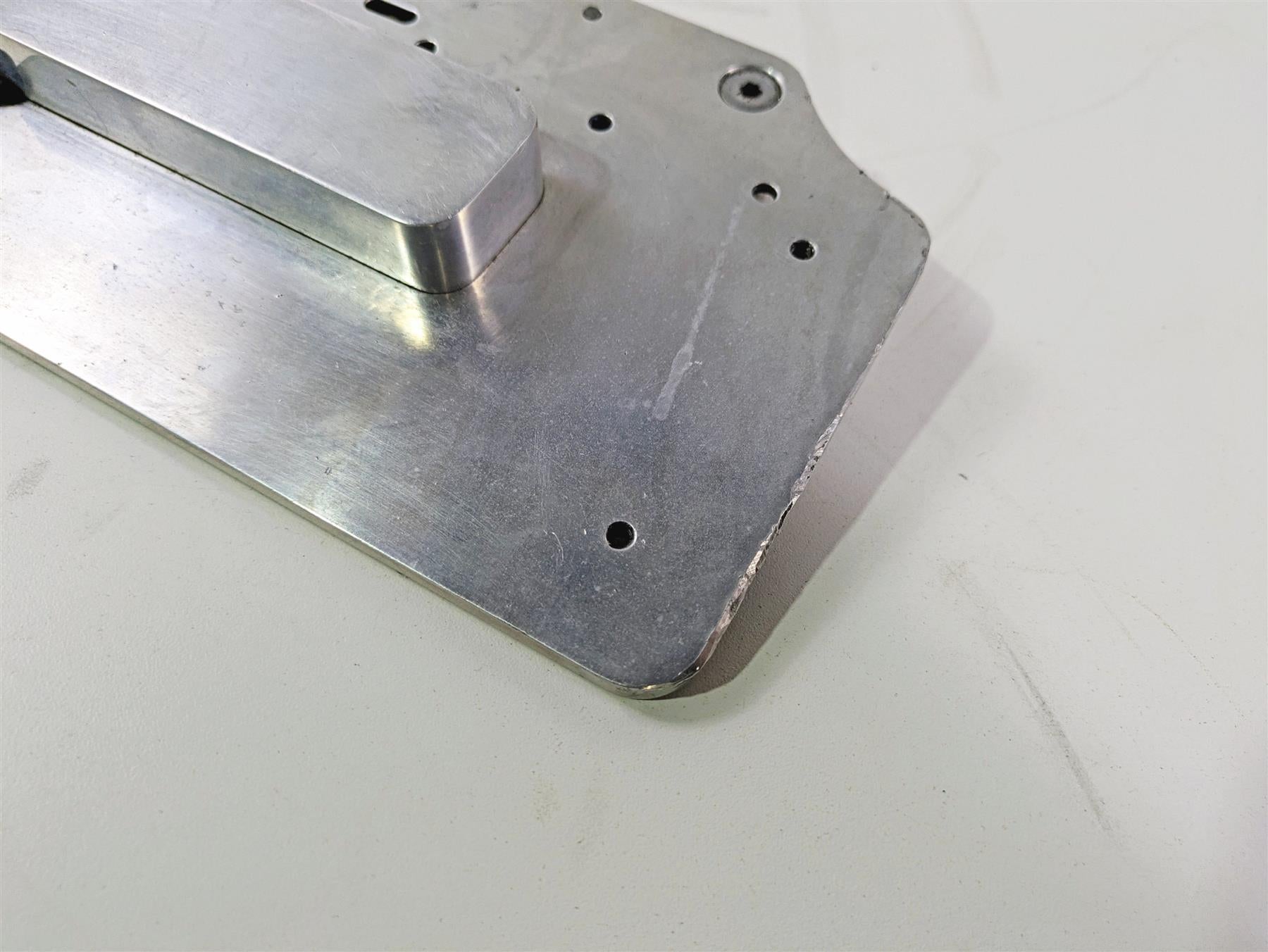 2002 Big Dog Pitbull Side License Plate Holder & Mounts {{ shop.shopifyCountryName }} - Mototech271