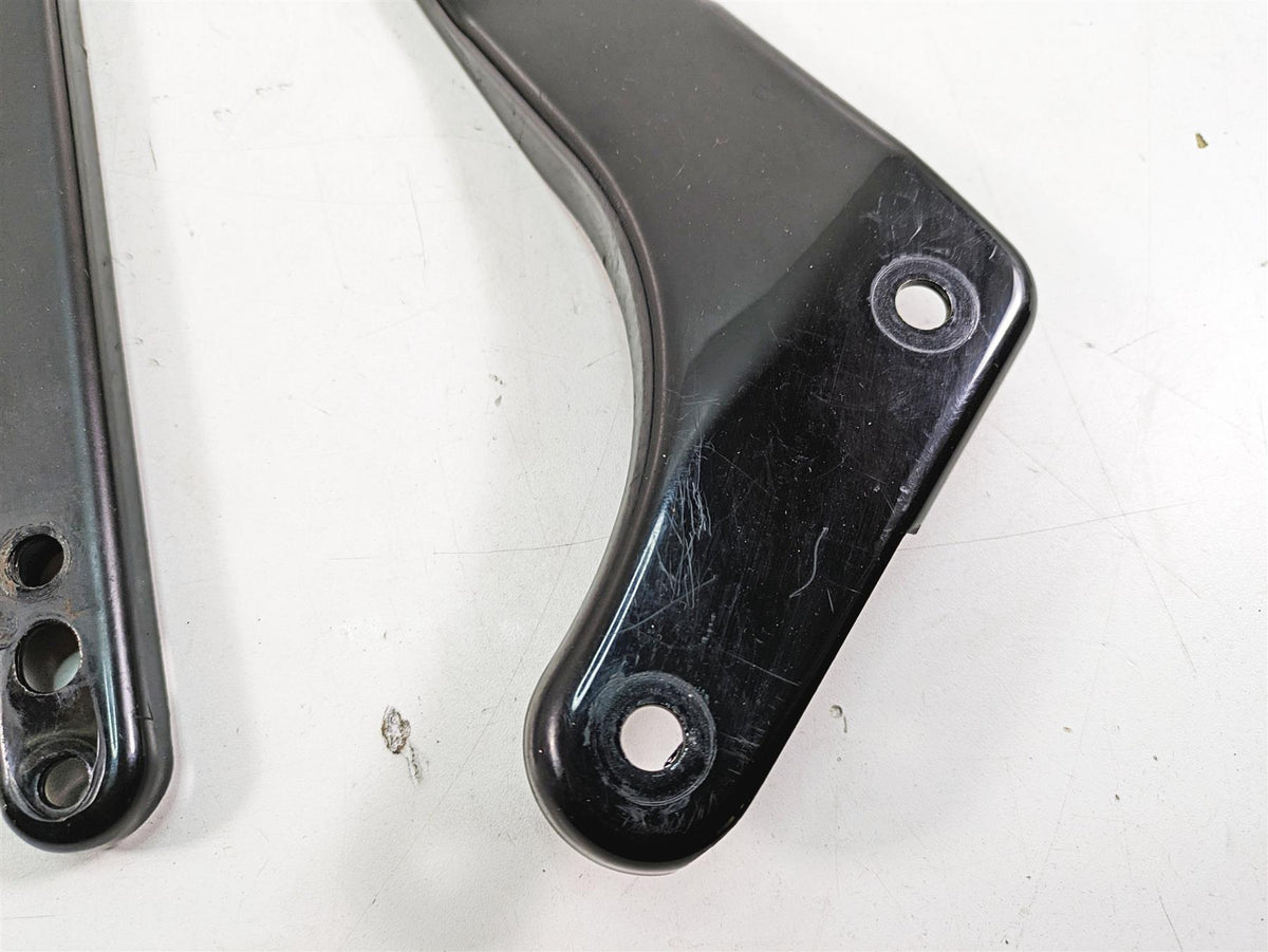 2009 Harley Softail FLSTSB Cross Bones Rear Fender Outer Cover Braces 59824-08 {{ shop.shopifyCountryName }} - Mototech271