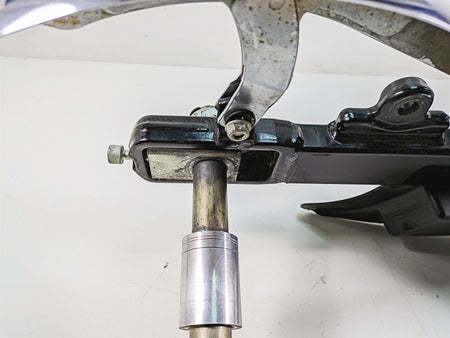 2009 Harley FXDF Dyna Fat Bob Rear Swingarm Swing Arm & Belt Guard 47820-06 {{ shop.shopifyCountryName }} - Mototech271