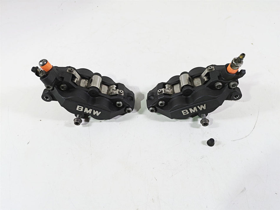 2012 BMW R1200R K27 Tokico Front Brake Caliper Set 34117722517 34117726972 {{ shop.shopifyCountryName }} - Mototech271