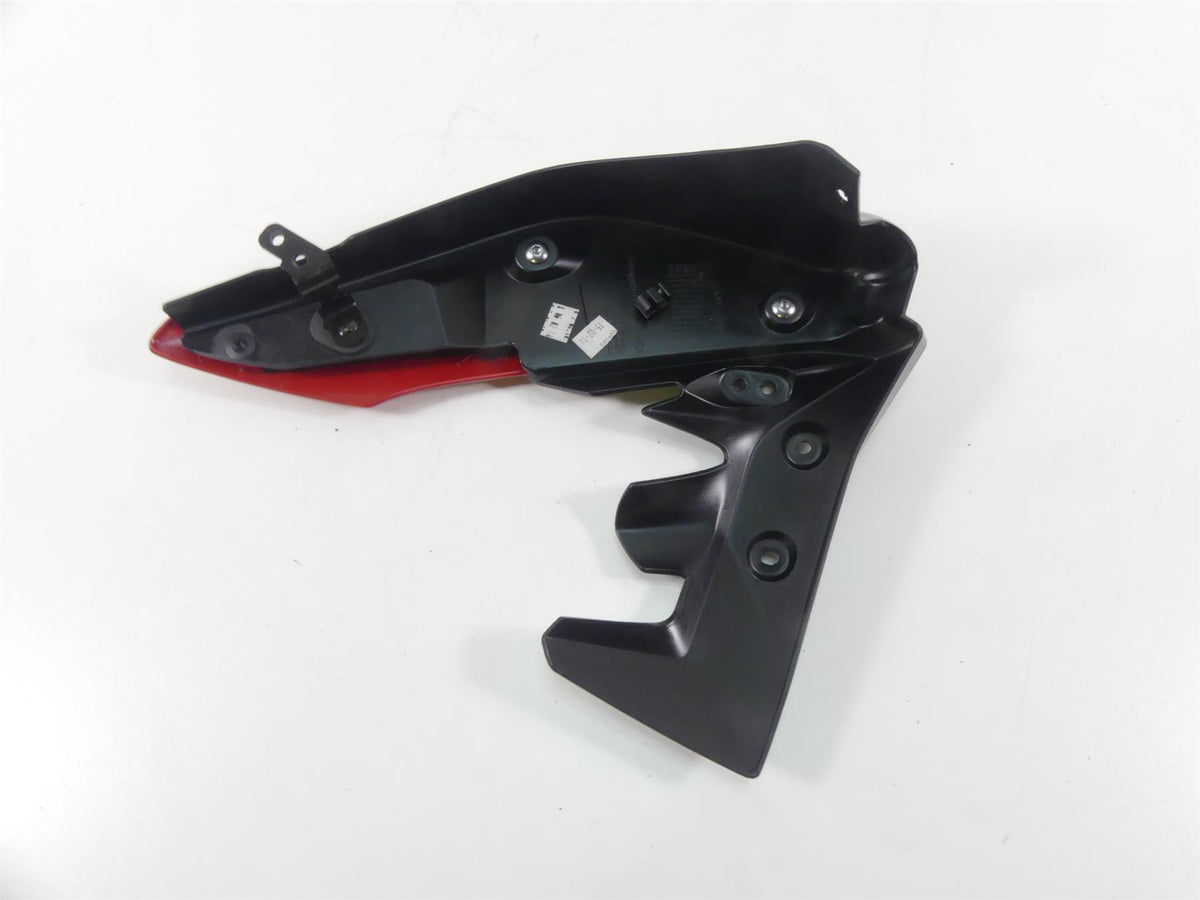 2015 Triumph 1050 Speed Triple R Left Red Radiator Cover Fairing T2103015 {{ shop.shopifyCountryName }} - Mototech271