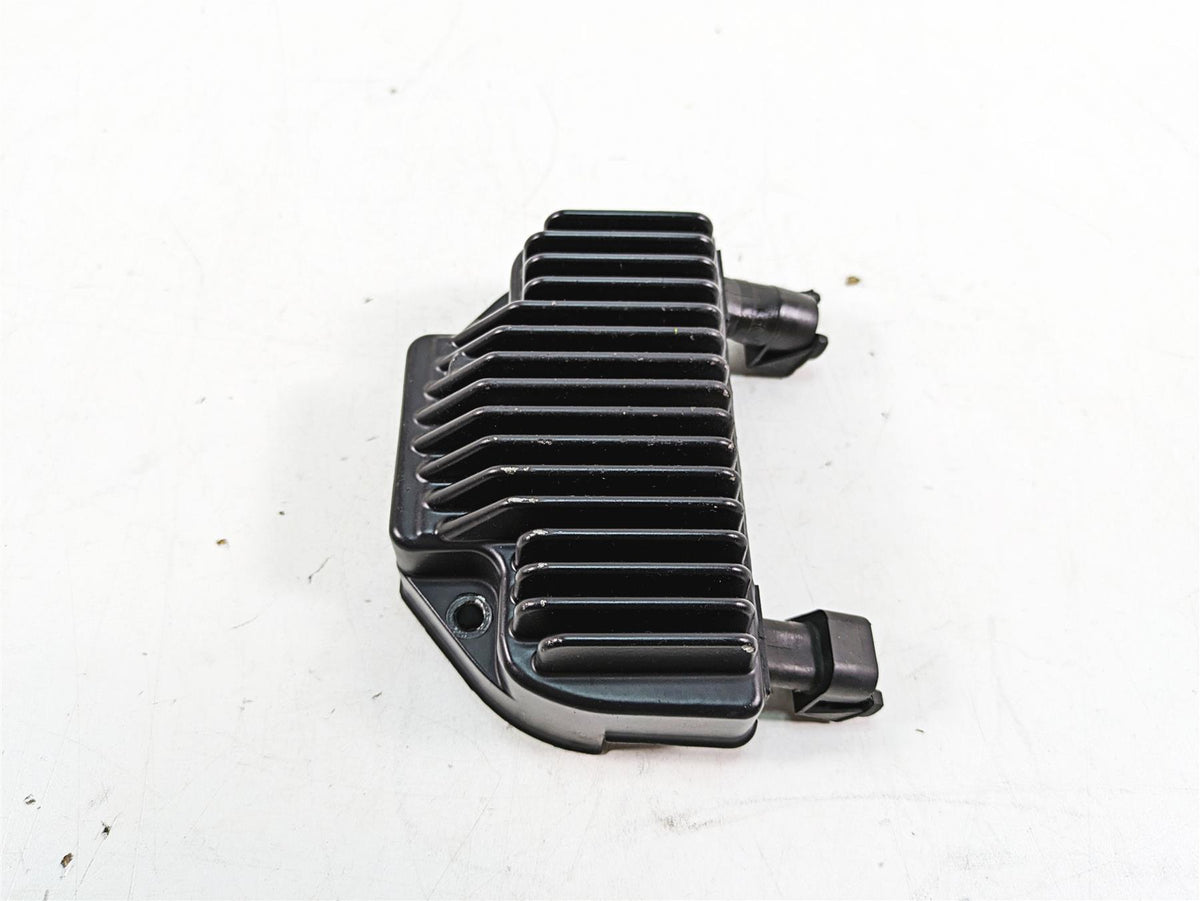 2015 Harley FXDL Dyna Low Rider Rectifier Voltage Regulator 74631-08A {{ shop.shopifyCountryName }} - Mototech271