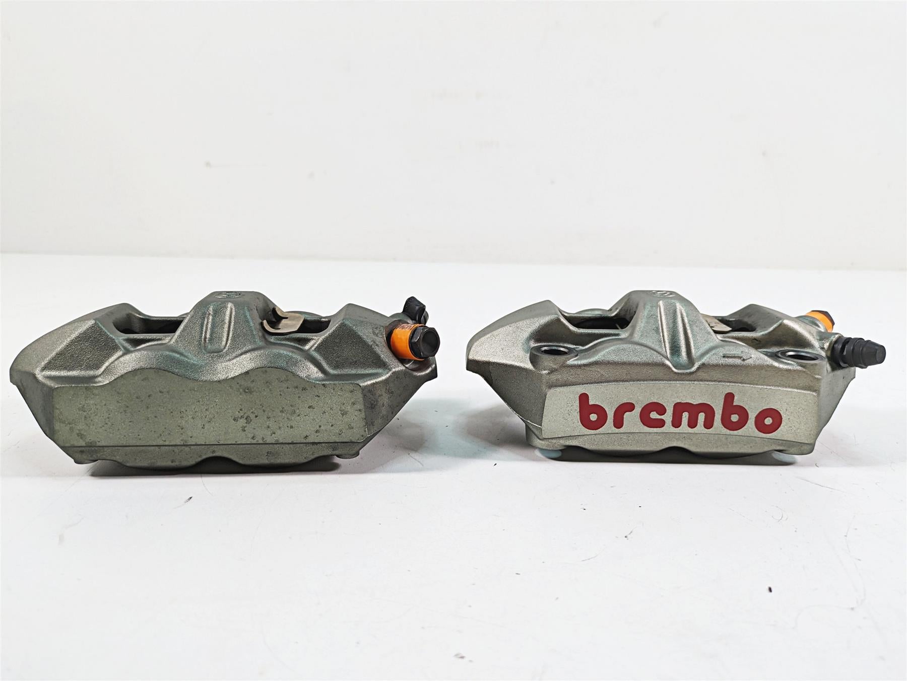 2011 Ducati Hypermotard 1100 Evo SP Front Brembo Brake Caliper Set 61040911A {{ shop.shopifyCountryName }} - Mototech271