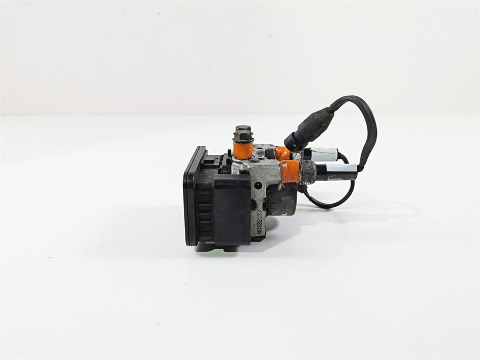 2018 Indian Springfield Dark Horse Abs Brake Pump Pressure Module 2204981 {{ shop.shopifyCountryName }} - Mototech271