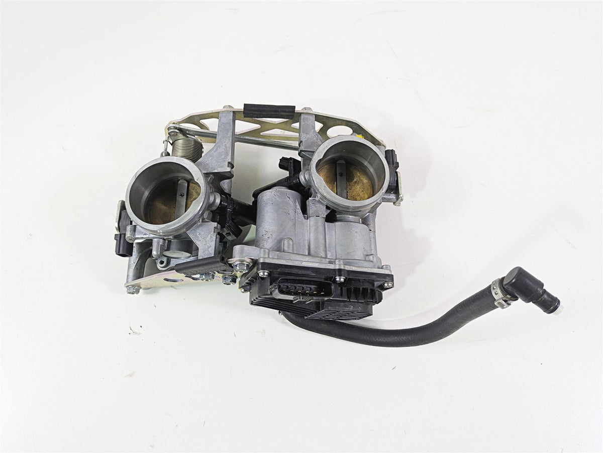 2017 KTM 1290 Super Duke GT Throttle Body Fuel Injectors Keihin 61341001000 {{ shop.shopifyCountryName }} - Mototech271