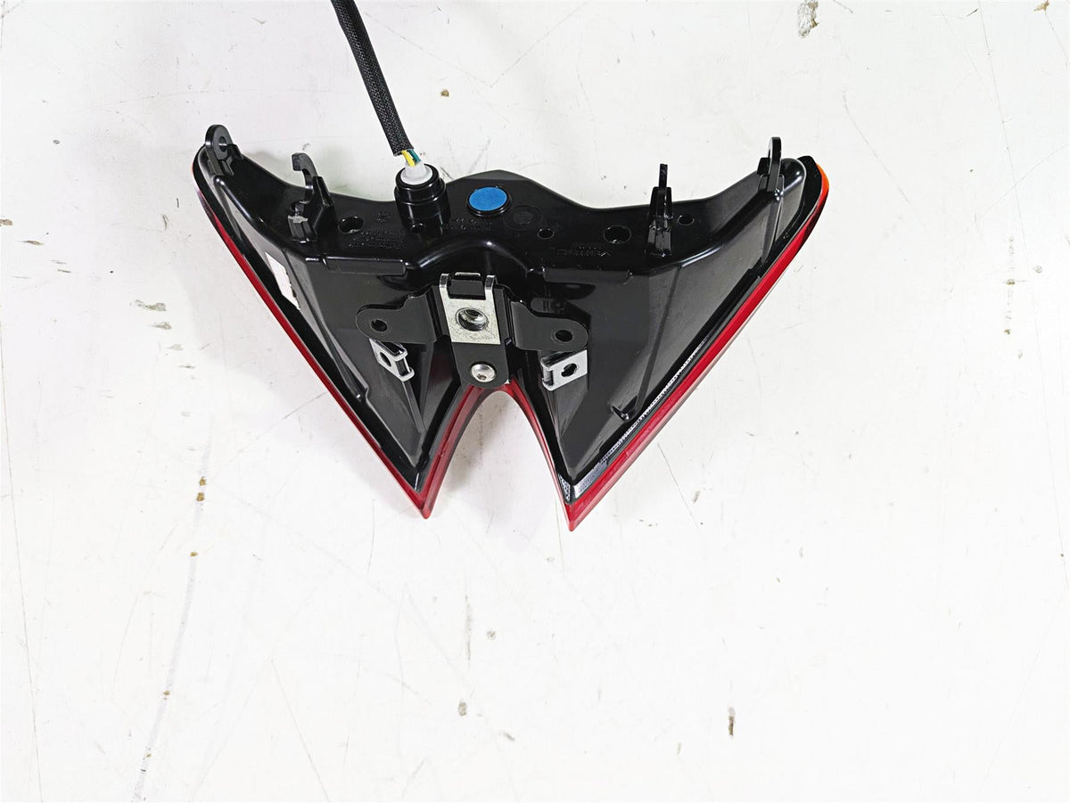 2021 Aprilia RS660 Taillight Tail Stop Brake Light 2D000546 {{ shop.shopifyCountryName }} - Mototech271