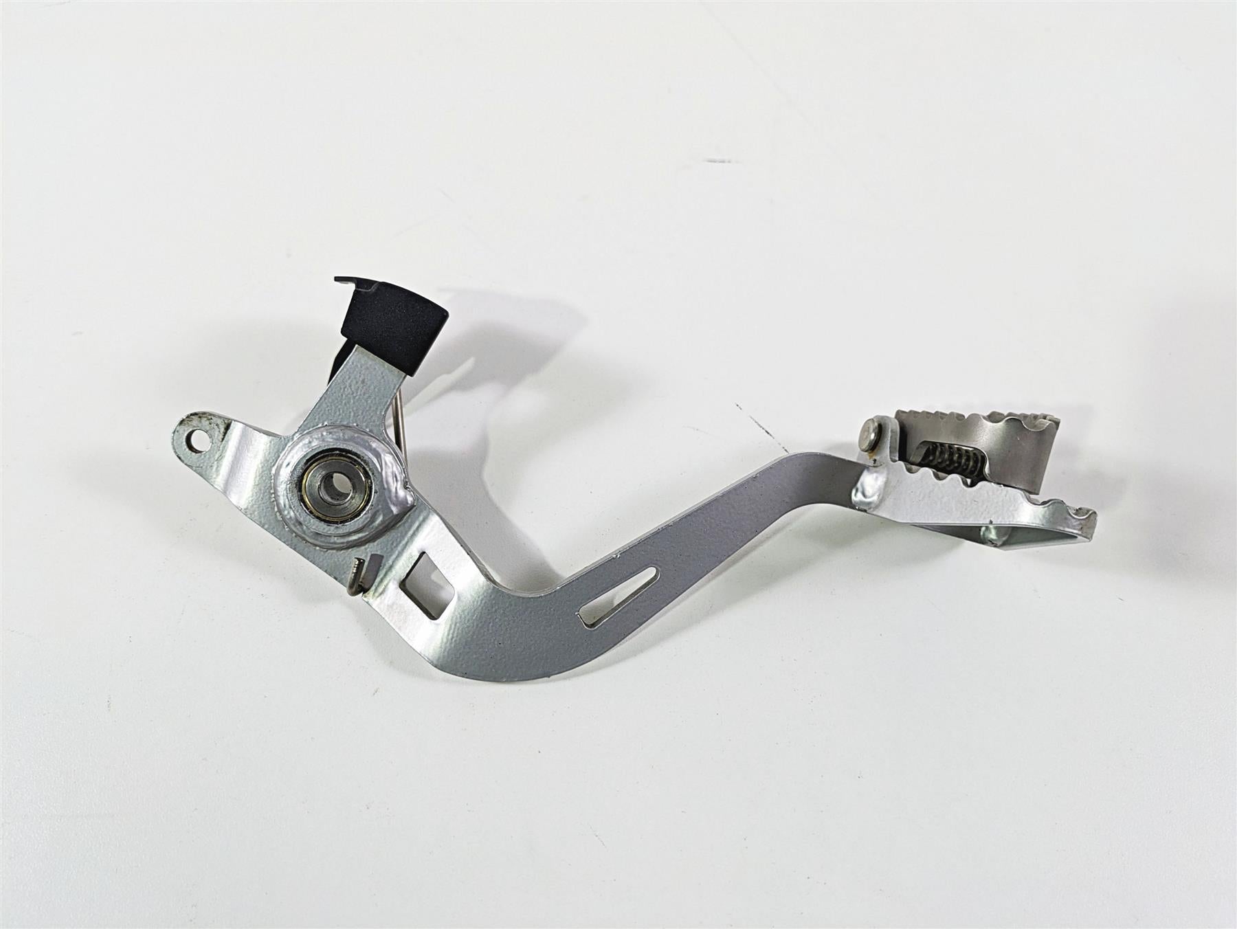 2006 BMW R1200GS K255 Adv Rear Brake Lever Pedal 35217695901 {{ shop.shopifyCountryName }} - Mototech271