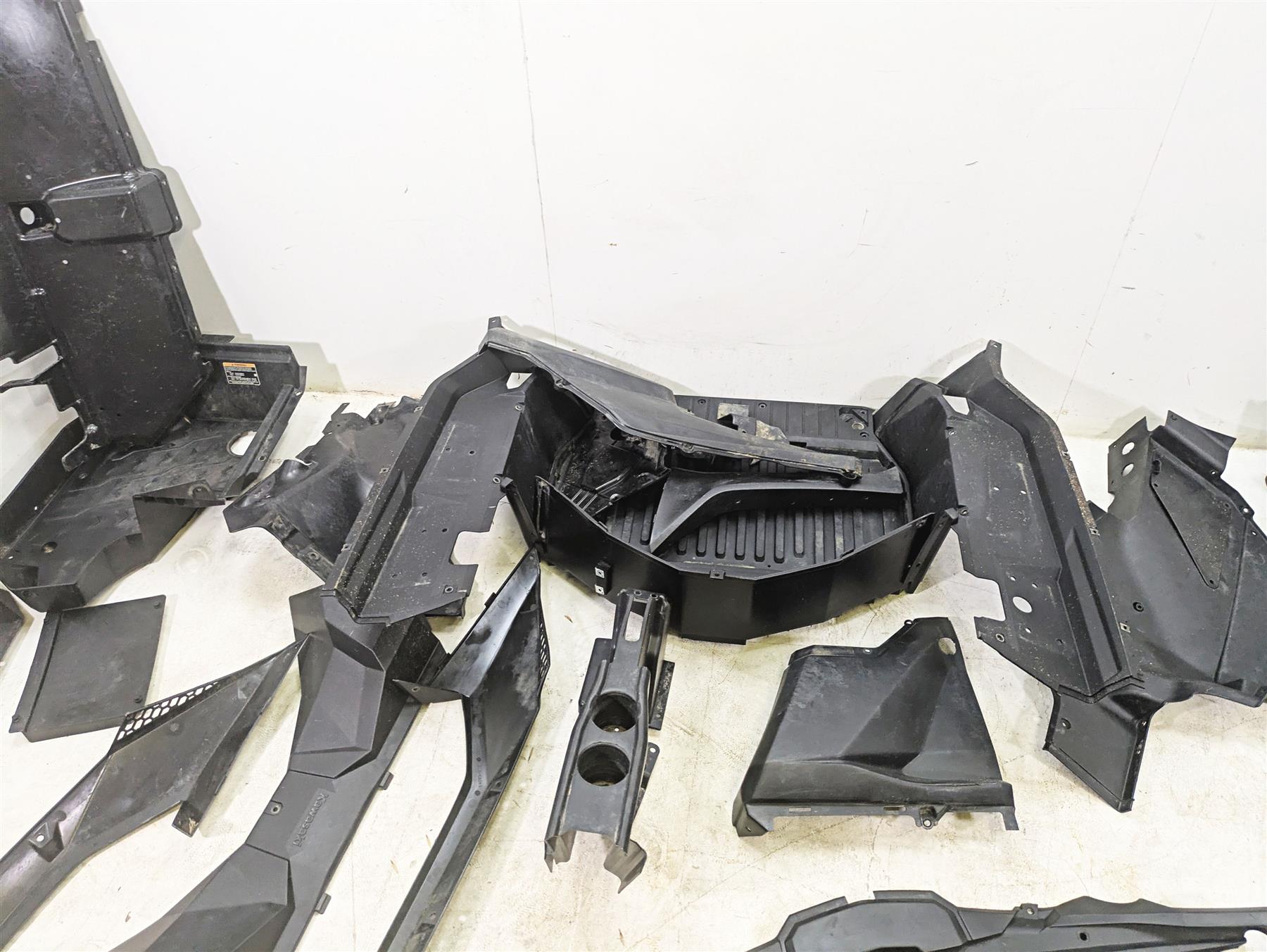 2023 Kawasaki Teryx KRX KRF 1000 C Black Molded Interior Fairing Cover Set {{ shop.shopifyCountryName }} - Mototech271