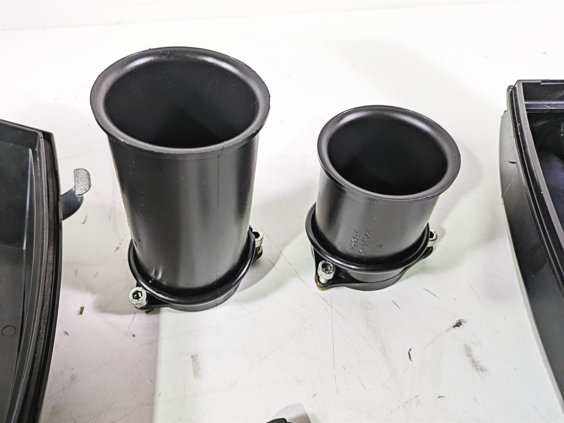 2013 Harley VRSCDX Night Rod Sp Air Box Cleaner Breather Filter 29435-05 {{ shop.shopifyCountryName }} - Mototech271
