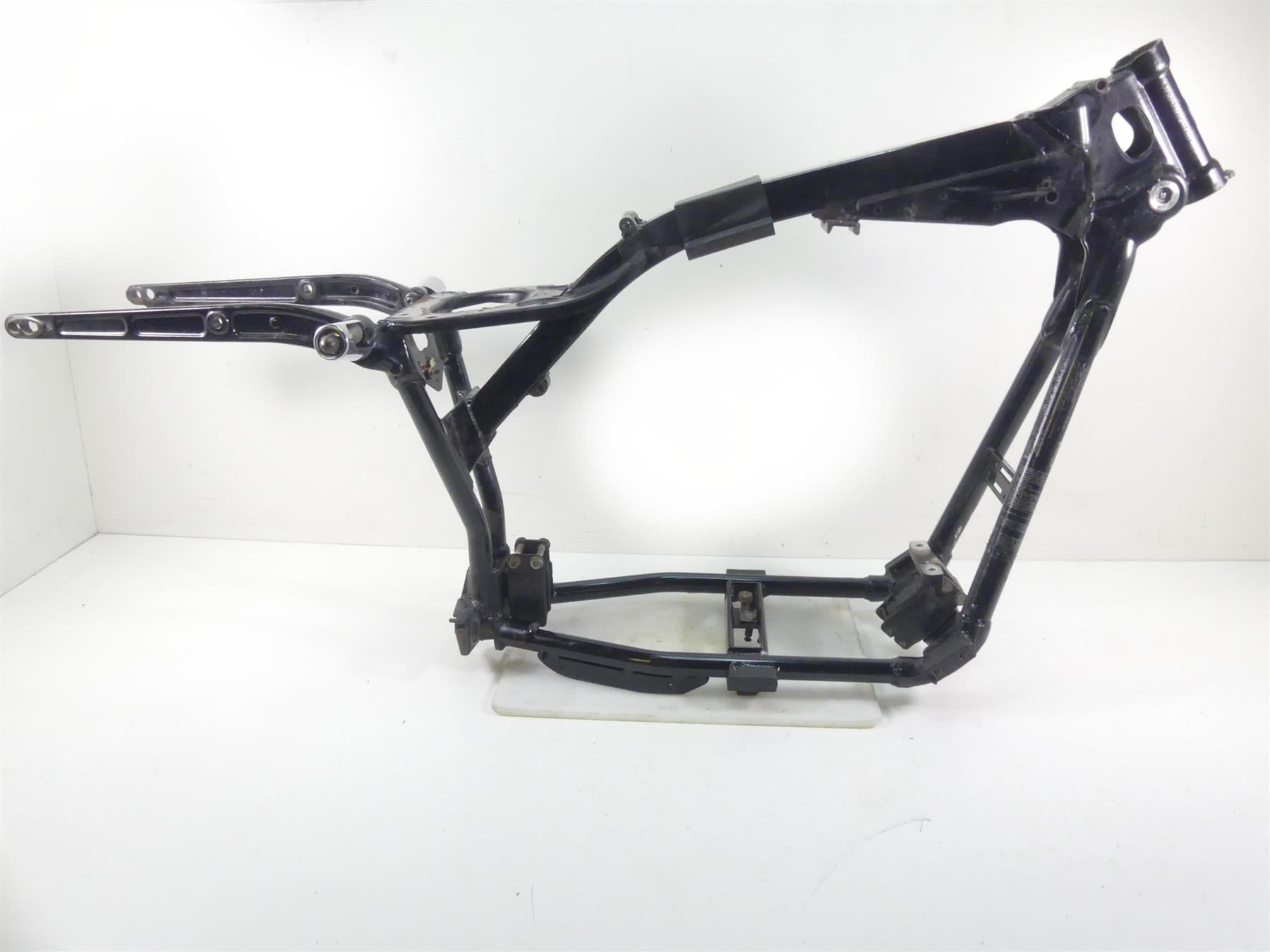 2011 Harley FXDWG Dyna Wide Glide Straight Main Frame Chassis - 34 Dgr With Texas Clean Title 47748-10A {{ shop.shopifyCountryName }} - Mototech271