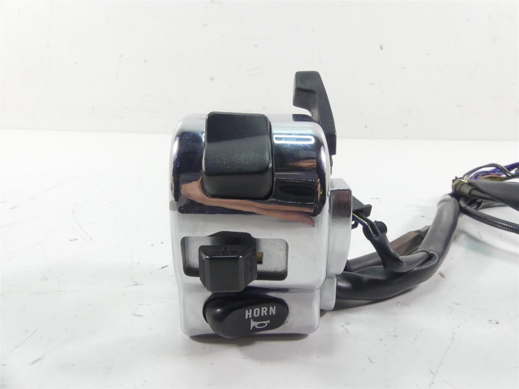 2007 Victory Vegas Jackpot Left Hand Chrome Light Control Switch 4011045 {{ shop.shopifyCountryName }} - Mototech271