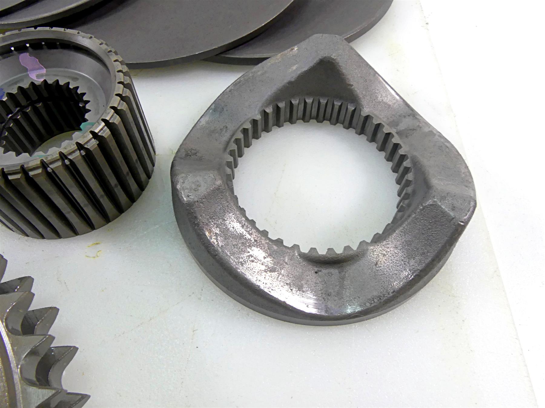 2020 Harley Softail FXST Standard Primary Drive Clutch Kit M8 6k Only 37000263A {{ shop.shopifyCountryName }} - Mototech271
